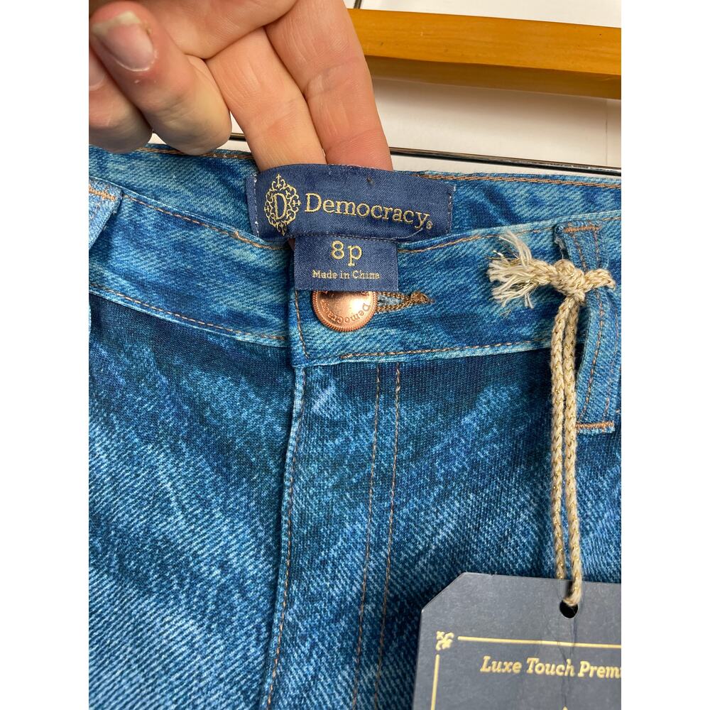 NWT Democracy "Ab"solution Luxe Touch Premium Wide Leg Sweatpant Jeans Size 8P - Picture 4 of 9